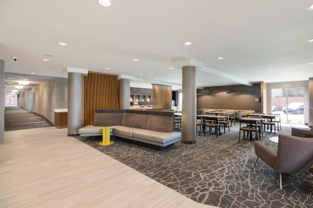 Springhill Suites By Marriott Dallas Nw Highway At Stemmons / I-35East Exterior foto