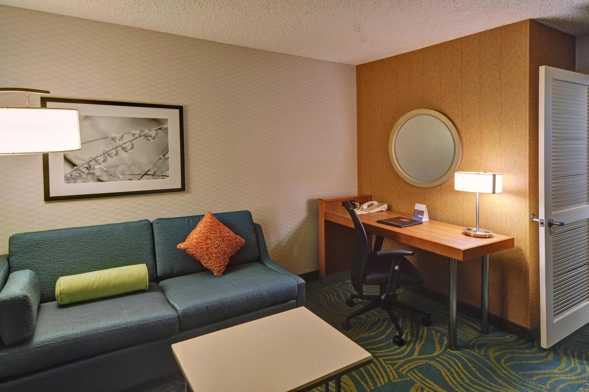 Springhill Suites By Marriott Dallas Nw Highway At Stemmons / I-35East Exterior foto